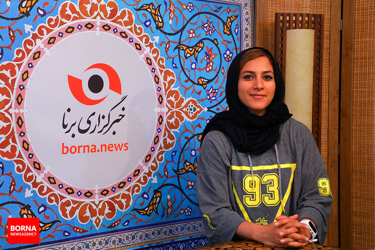 ملی‌پوش هاکی روی یخ: بخشی از هزینه اعزام را فدراسیون جهانی پرداخت کرده بود/ همه را شگفت‌زده کردیم 